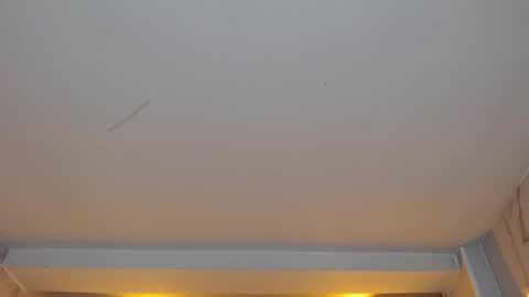 dania_b_ online show from 10-19-25, 03:07