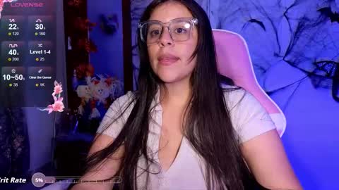 Snapshot of daniabet chatting on 10-31-25, 01:17 valentina online show from 10-31-25, 01:17