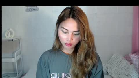 Snapshot of danicawinks chatting on 06-28-26, 10:27 Danica online show from 06-28-26, 10:27