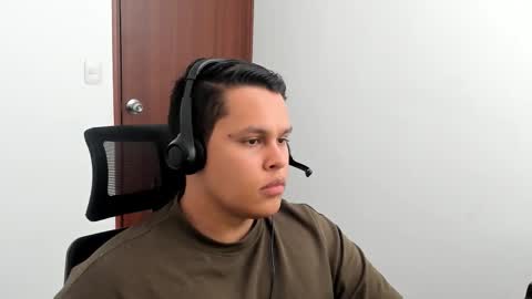 Snapshot of danicutexxx chatting on 09-30-25, 06:57 danicutexxx online show from 09-30-25, 06:57