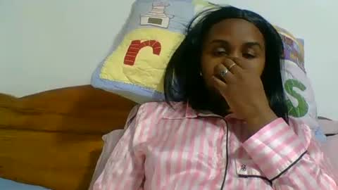 danie80704 online show from 09-26-25, 08:35