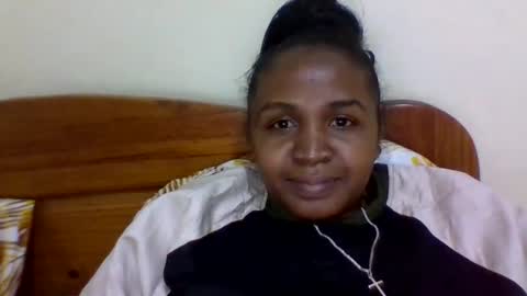 danie80704 online show from 05-20-26, 05:08