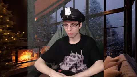 Snapshot of daniel9121 chatting on 01-09-25, 11:03 Daniel9121 online show from 01-09-25, 11:03