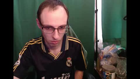 Snapshot of daniel9121 chatting on 02-24-26, 11:41 Daniel9121 online show from 02-24-26, 11:41