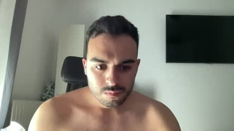 daniel_3827 online show from 06-30-26, 01:23