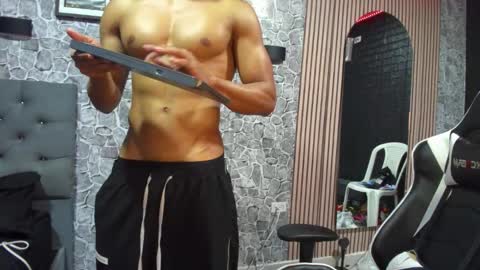 Snapshot of daniel_leconte chatting on 10-31-25, 06:58 daniel_leconte online show from 10-31-25, 06:58