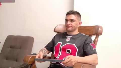 Snapshot of daniel_ova chatting on 02-11-26, 06:24 Sexy Dani online show from 02-11-26, 06:24