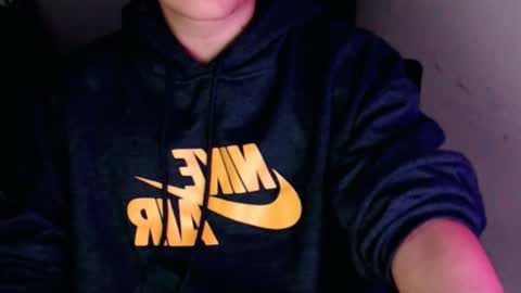 daniel_ruis16 online show from 12-12-24, 01:49