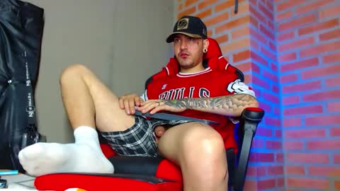 DANIEL online show from 02-23-25, 01:57