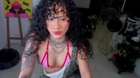 Snapshot of daniela_arenas chatting on 01-15-26, 01:21 daniela_arenas online show from 01-15-26, 01:21
