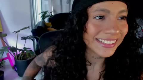 Snapshot of daniela_arenas chatting on 07-10-26, 09:17 daniela_arenas online show from 07-10-26, 09:17