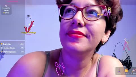 Snapshot of daniela_giraldo88 chatting on 12-12-24, 11:18 Daniela online show from 12-12-24, 11:18