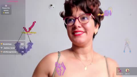 Snapshot of daniela_giraldo88 chatting on 12-12-24, 02:22 Daniela online show from 12-12-24, 02:22