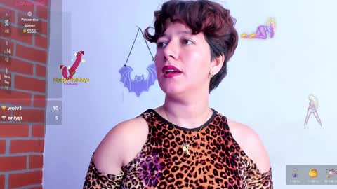 Snapshot of daniela_giraldo88 chatting on 12-13-24, 06:49 Daniela online show from 12-13-24, 06:49