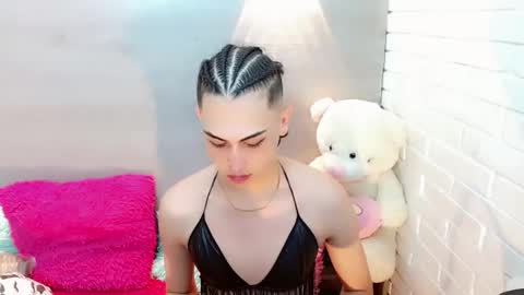 daniela_pink_ online show from 11-21-25, 07:12