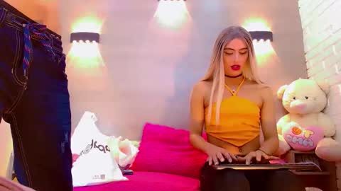 daniela_pink_ online show from 01-13-26, 09:09