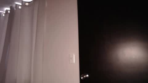 Snapshot of daniela_valencia chatting on 11-20-25, 08:19 Lucia online show from 11-20-25, 08:19