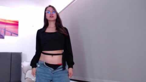 Snapshot of danielacams_love chatting on 02-12-26, 07:20 Daniela Romero online show from 02-12-26, 07:20