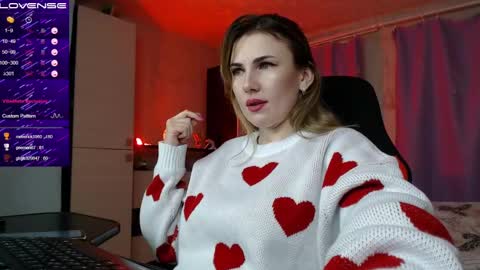 Snapshot of danielacooperx chatting on 02-17-25, 08:58 Daniela Cooper online show from 02-17-25, 08:58