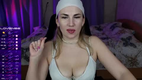 Snapshot of danielacooperx chatting on 02-23-25, 04:46 Daniela Cooper online show from 02-23-25, 04:46