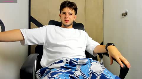 DANIEL online show from 01-29-25, 04:47