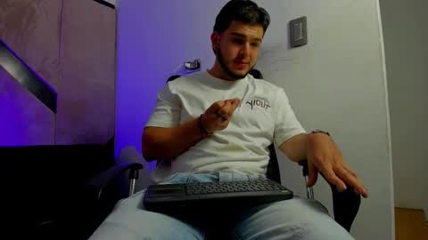 DANIEL online show from 10-23-25, 10:08