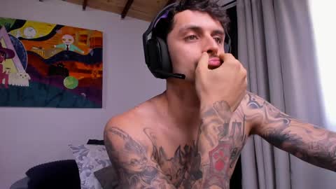 Daniele Bunny online show from 05-15-26, 06:37