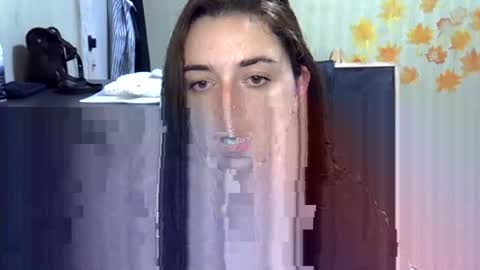 Snapshot of daniella_brunnette_ chatting on 10-18-25, 10:10 Daniella online show from 10-18-25, 10:10