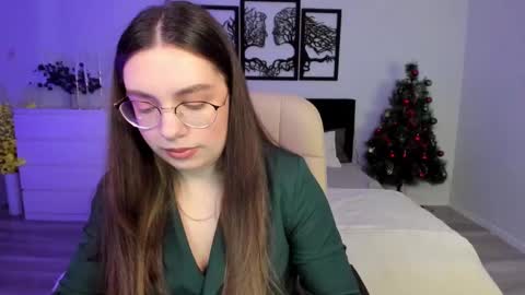 Snapshot of daniellasweet20 chatting on 12-17-24, 11:17 Daniella online show from 12-17-24, 11:17