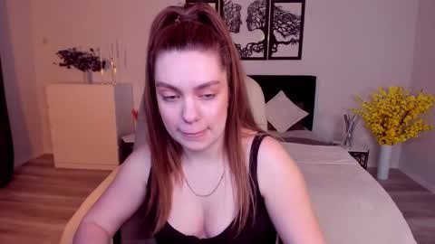 Snapshot of daniellasweet20 chatting on 02-07-25, 02:15 Daniella online show from 02-07-25, 02:15