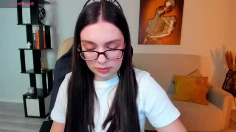Snapshot of daniellasweet20 chatting on 03-11-25, 03:12 Daniella online show from 03-11-25, 03:12