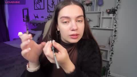 Snapshot of daniellasweet20 chatting on 10-21-25, 11:00 Daniella online show from 10-21-25, 11:00