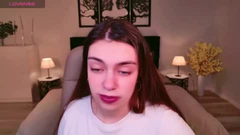 Snapshot of daniellasweet20 chatting on 11-06-25, 11:22 Daniella online show from 11-06-25, 11:22