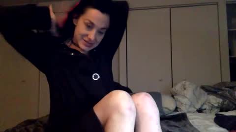 daniellbisous online show from 12-02-25, 04:51