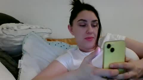 Snapshot of danielle2015 chatting on 01-20-25, 05:04 Your Wet Dream NEW Tight online show from 01-20-25, 05:04