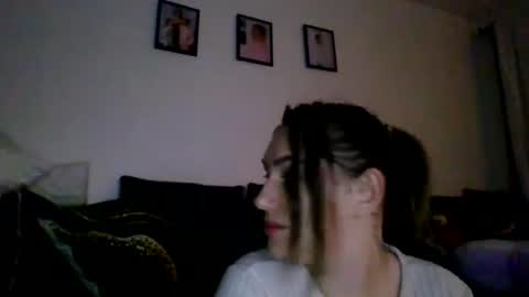 Snapshot of danielle2015 chatting on 03-07-25, 07:19 Your Wet Dream NEW Tight online show from 03-07-25, 07:19