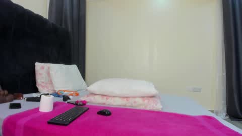 danielle_rock online show from 01-27-25, 10:27