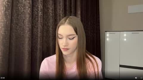 Trisha wanna play  Meow online show from 05-05-26, 07:11