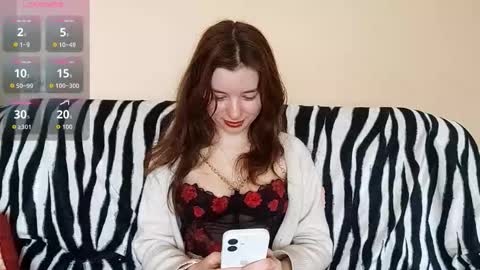 Mia online show from 03-24-26, 07:13