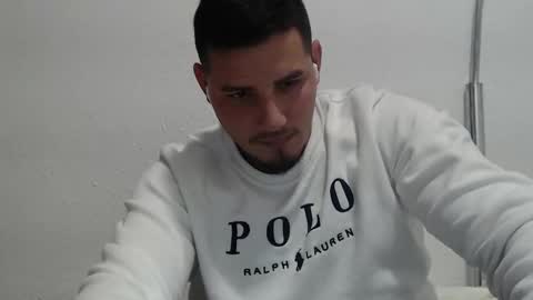 Snapshot of danielmilan chatting on 01-18-25, 04:31 THE BIG BOSS online show from 01-18-25, 04:31