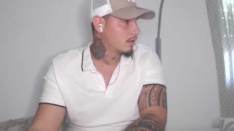 Snapshot of danielmilan chatting on 01-19-25, 01:22 THE BIG BOSS online show from 01-19-25, 01:22