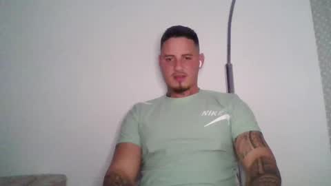 Snapshot of danielmilan chatting on 02-01-25, 04:00 THE BIG BOSS online show from 02-01-25, 04:00