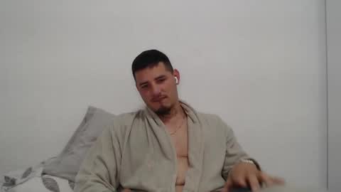 Snapshot of danielmilan chatting on 02-09-25, 11:58 THE BIG BOSS online show from 02-09-25, 11:58