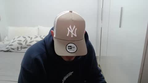 Snapshot of danielmilan chatting on 02-14-25, 10:07 THE BIG BOSS online show from 02-14-25, 10:07