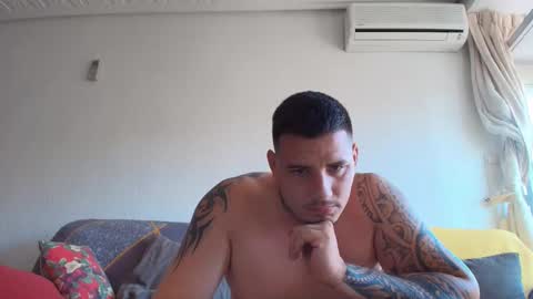 Snapshot of danielmilan chatting on 09-11-25, 07:08 THE BIG BOSS online show from 09-11-25, 07:08