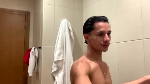 Daniels Cruz online show from 01-06-25, 04:44