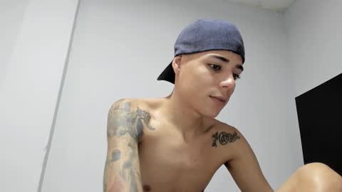 Snapshot of danielsanta_18 chatting on 02-27-26, 04:29 danielsanta188 online show from 02-27-26, 04:29