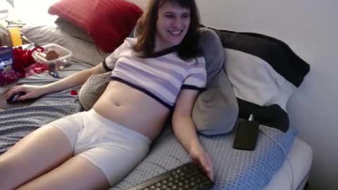 Snapshot of danielscar21 chatting on 03-19-26, 07:07 danielscar21 online show from 03-19-26, 07:07