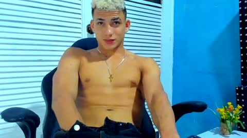 Dani online show from 12-28-24, 04:08