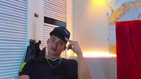 Dani online show from 10-29-25, 03:53